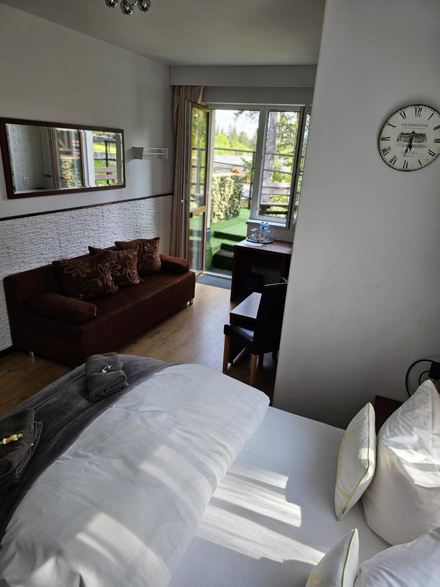Safir Przy Samym Wyciagu Bed & Breakfast Karpacz Ngoại thất bức ảnh